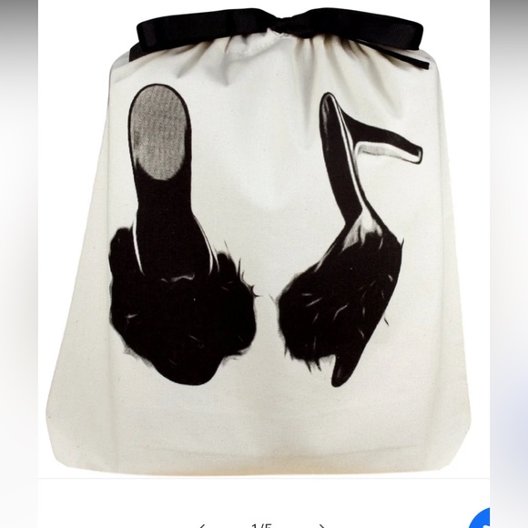 ⭐️NWOT⭐️ Bag-all FEATHER SLIPPER bag. - Picture 1 of 6